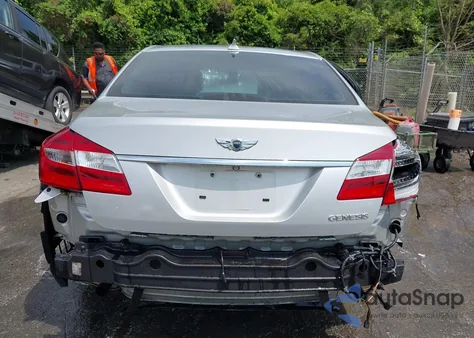 2013 Hyundai Genesis 3.8 from USA, damaged, VIN KMHGC4DD3DU248313